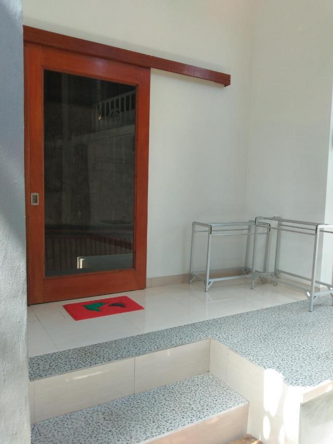 Dharma Yoga Homestay Dan Hostel Amed  Ngoại thất bức ảnh